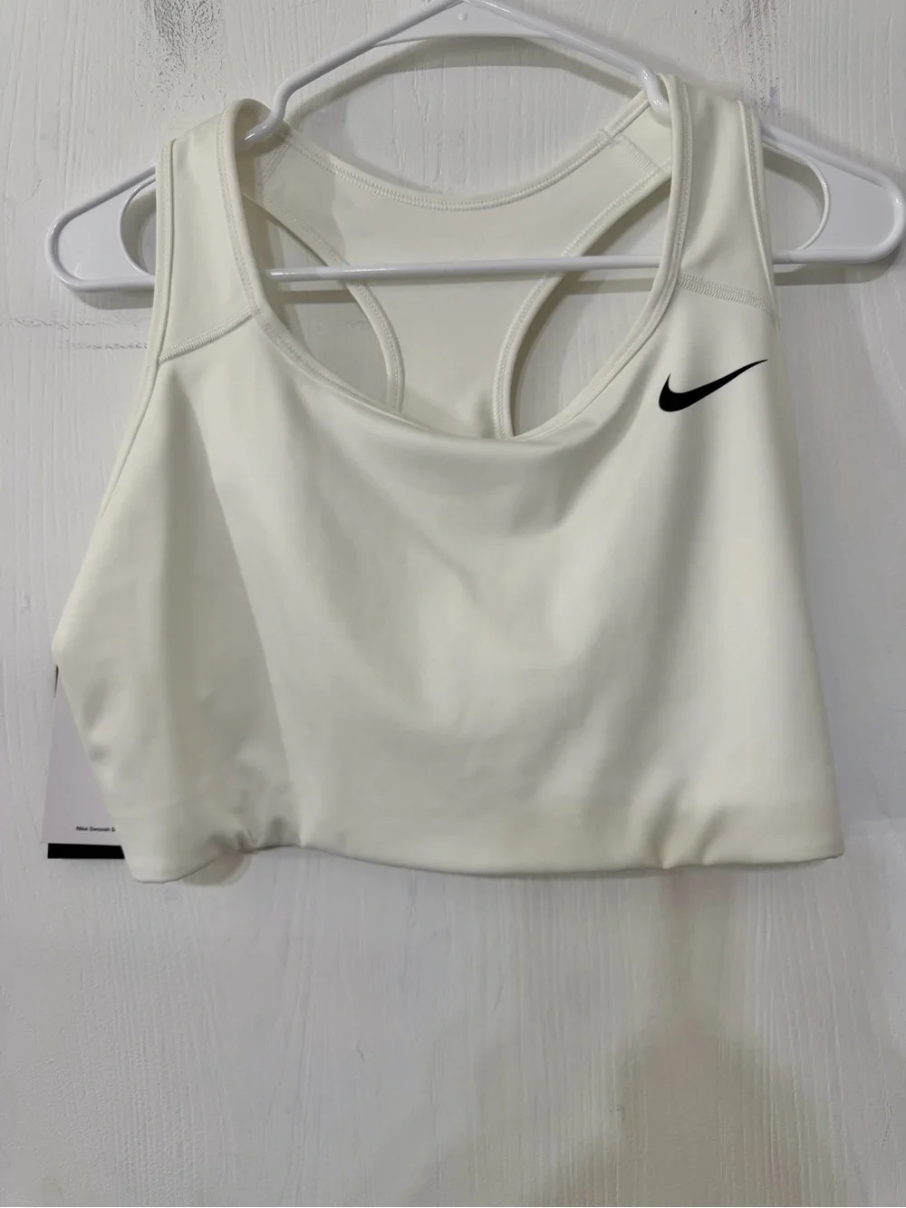 Nike Plus Size Swoosh Non-Padded Sports Bra White Medium Support